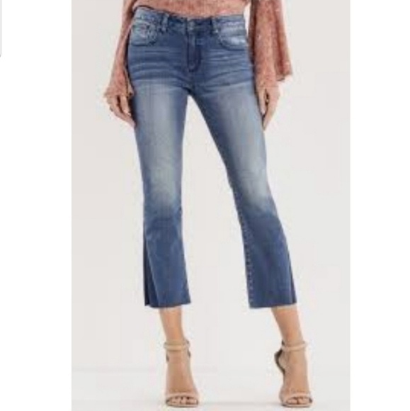 Miss Me distressed Midrise bootcut cropped Jeans - Picture 1 of 8